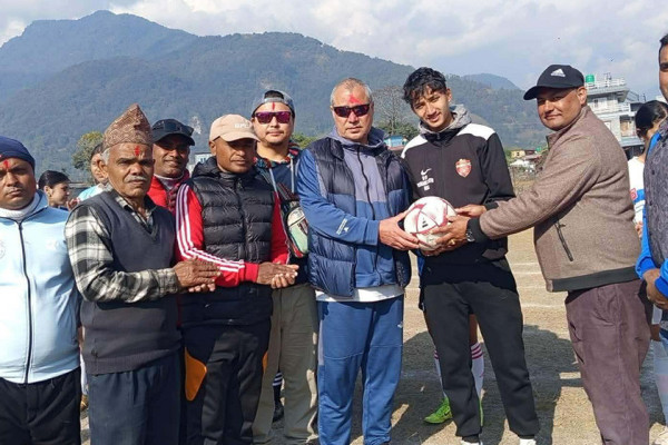 कास्कीको लाहाचोकमा फुटबल प्रतियोगिता